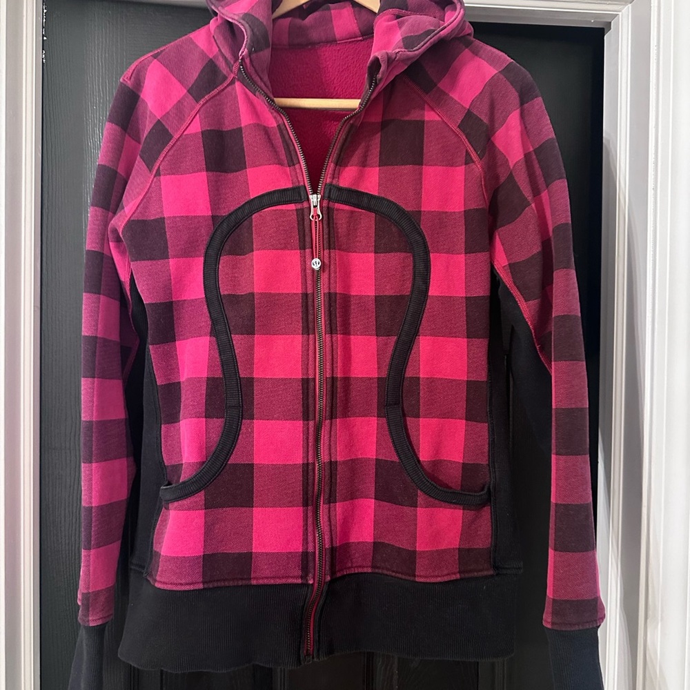 Lululemon Scuba Buffalo Plaid Camp.